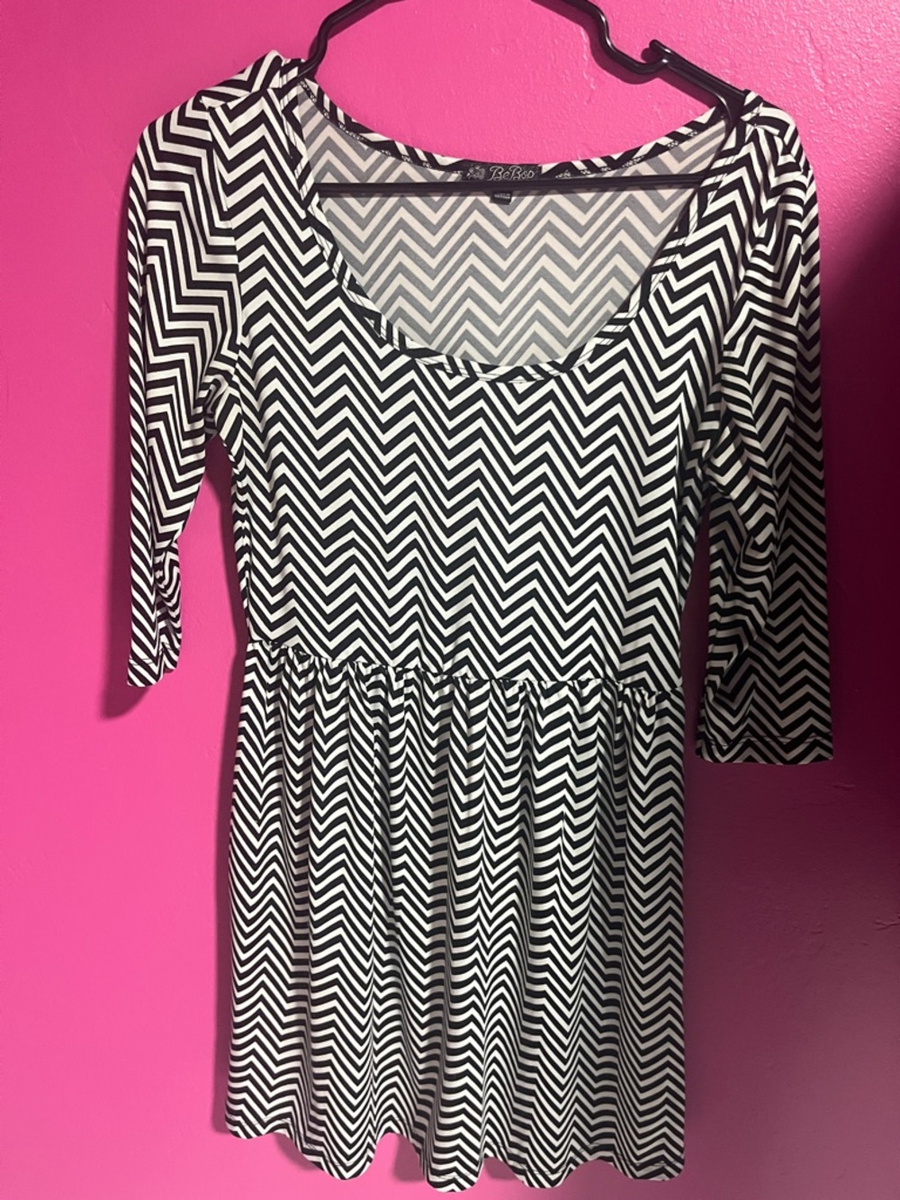 BeBop Black & White Chevron Scoop Neck Tunic
